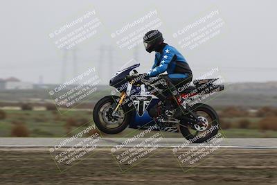 media/Nov-29-2025-TrackDaz (Sat) [[10ae2d9bce]]/B Group/Session 4 (Wheelie Bump)/